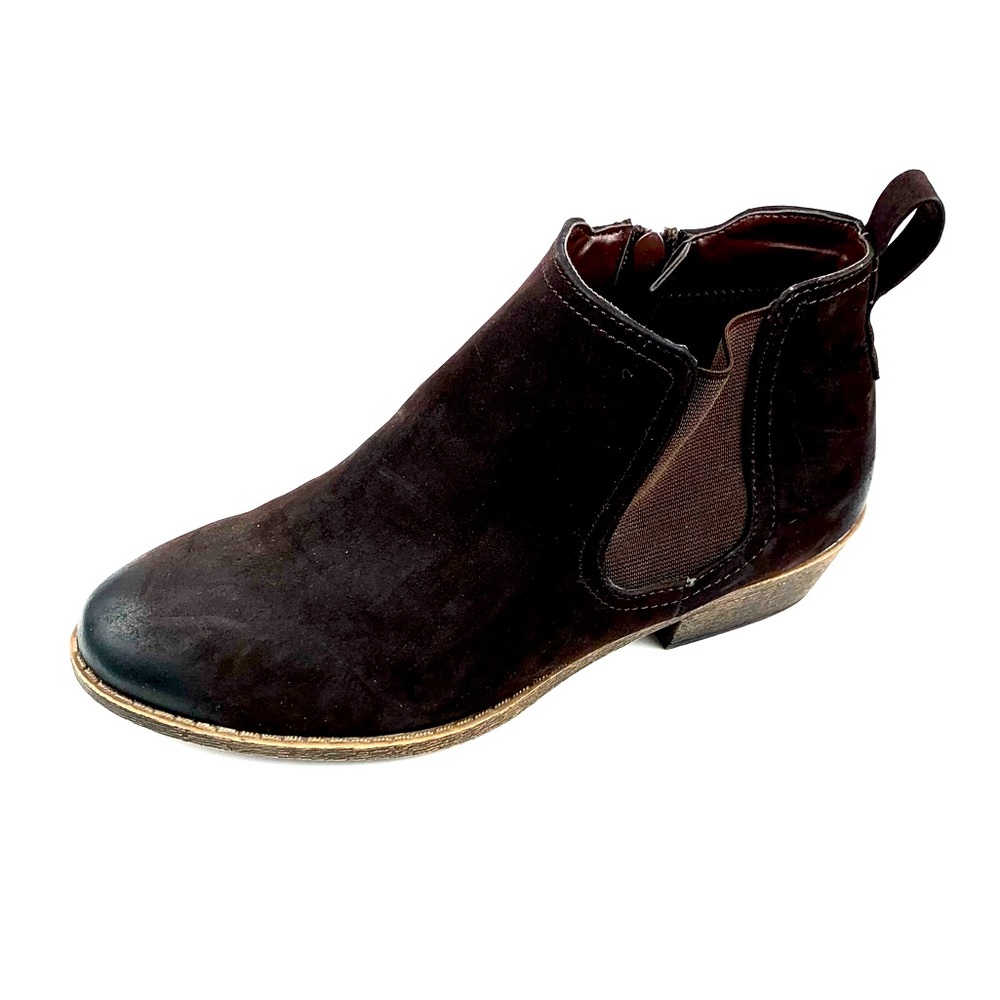 Merona Womens Brown Faux Suede Pull On Bootie Size 8